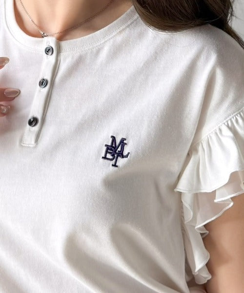 【mily bilet】ふわっと華やか、でも凛と。袖フリルコンパクトTシャツ mi1329092