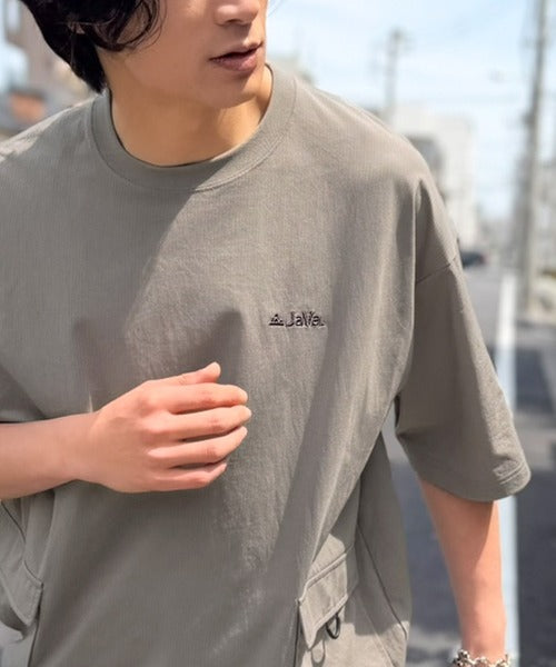《JaVaジャバコラボ》【接触冷感・吸水速乾機能付き】便利なBIGポケット＆裾ドローコード付き！高機能マイクロメッシュTシャツ jo1150091