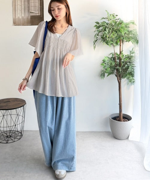 ふんわり、華奢見え。シャーリング切替フレアスリーブシアーブラウスチュニック（半袖） ce1070198