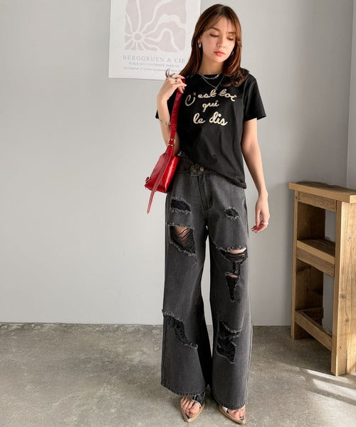 【mily bilet】着るだけでオシャレ感！ロゴプレート付きカラーフレンチコード刺繍Tシャツ(半袖) mi1329015