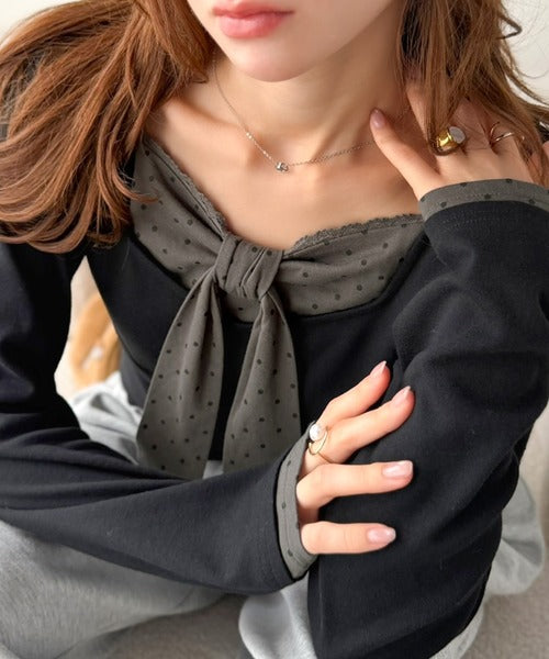 【mily bilet】視線を奪う、胸元のひとクセ。ドット×レースリボンデザイントップス mi1329124