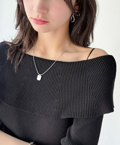 大人フェミニンな着こなし。オフショルリブニット(半袖) ce1020234