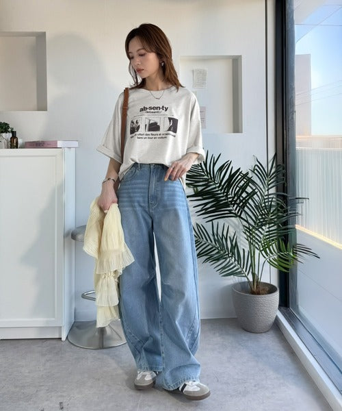 ただのTシャツで、終わらない。フォトグラフィックオーバーサイズダンボールTシャツ(半袖) ce1330075