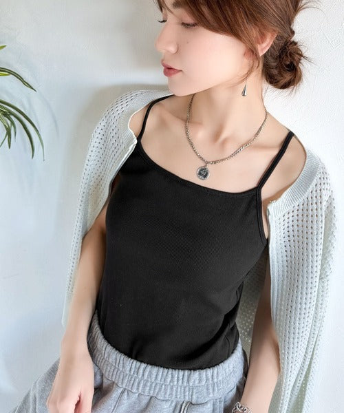 【mily bilet】オールシーズンの必需品！カップ付きホルターネック風ストラップキャミソール mi1019086