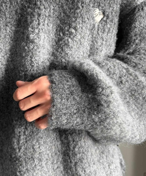 【Classical Origin】「質感で魅せる。」Gradient Boucle Knit Crew Neck Sweater／ブークレー素材グラデ―ションクルーネックセーター co0780013