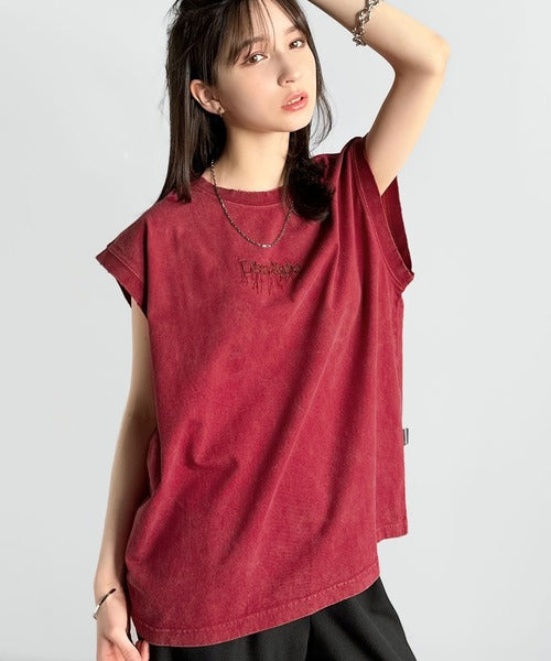 「1枚で主役。」紐刺繍スノーウォッシュ加工ノースリーブTシャツ／String Embroidery Snow-Washed Sleeveless T-Shirt co1150032