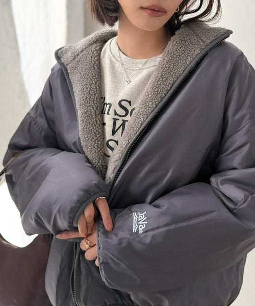 《JaVaジャバコラボ》ほっこり可愛い♪大人のもこもこボア切り替えスタンドネックブルゾン(ミドル丈) jv1265093