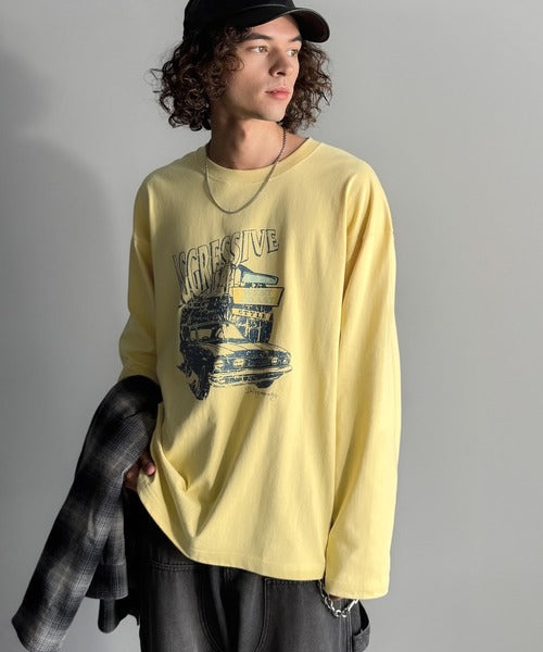 《JaVaジャバコラボ》ヴィンテージ感漂う綿100%クラシックカーグラフィックTシャツ（長袖） jo1150067