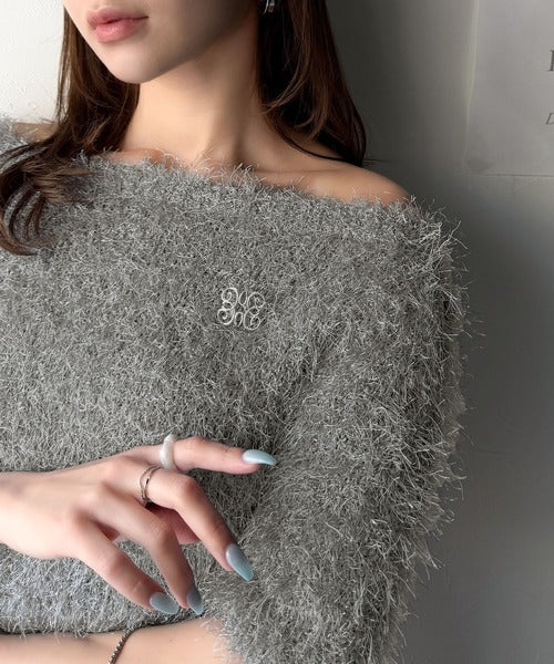 【mily bilet】ふんわり大人可愛い。ラメシャギーブローチ付きワンオフショル前後２WAYカーディガン mi1259012