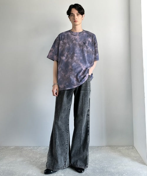 「視線を独り占め。」タイダイ染め刺繍入りオーバーサイズTシャツ／Tie-Dye Embroidered Oversize T-Shirt co1150031