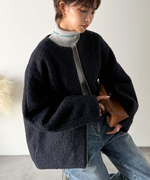 【Classical Evon】上品さと抜け感を兼ね備えた、大人のためのアウター。軽やかブークレノーカラージャケット ev1110138