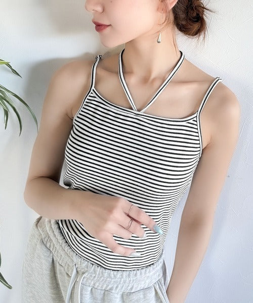【mily bilet】オールシーズンの必需品！カップ付きホルターネック風ストラップキャミソール mi1019086