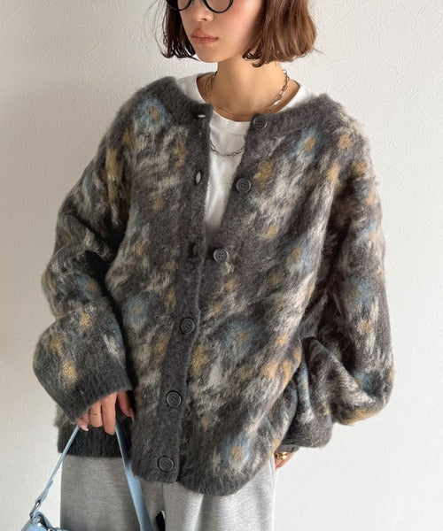 大人可愛いヴィンテージ調。モヘアタッチ前後2wayアンティークラグモチーフ柄ニットカーディガン（長袖） ce1260470