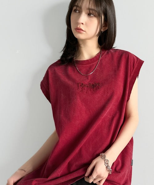 「1枚で主役。」紐刺繍スノーウォッシュ加工ノースリーブTシャツ／String Embroidery Snow-Washed Sleeveless T-Shirt co1150032