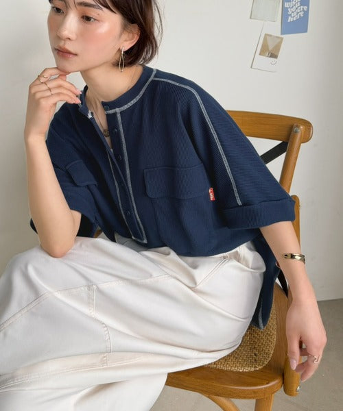 《JaVaジャバコラボ》ゆるさが、サマになる。ヘンリーネック配色ステッチワッフルトップス（半袖） jv1110191