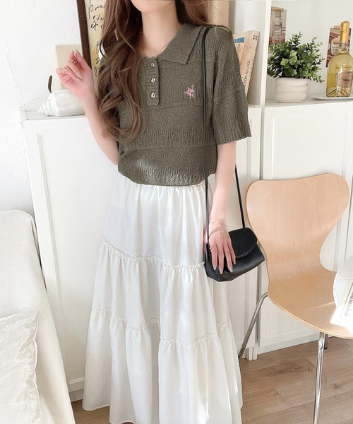 一枚で大人のラフスタイルが決まる。ワンポイント刺繍ブークレポロニットトップス(半袖) cm1260392