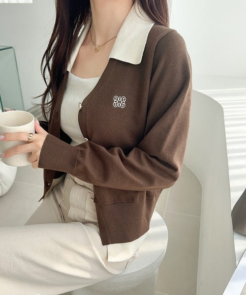 【mily bilet】着るだけ完成、コーデ迷子にさよなら♪胸刺繍ダブルカラーレイヤードニットカーディガン（長袖） mi1359021