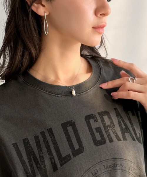 【mily bilet】甘辛バランスが叶う！綿100％ゆるシルエット裾ドロストフリルプリントTシャツ mi1329075