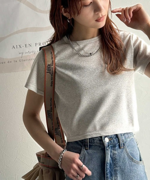 さりげなく輝くラメが主役。ラメ入りショート丈Tシャツ（半袖） ce1110124