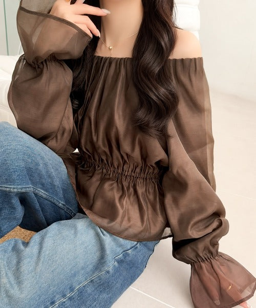 【mily bilet】シアー×ペプラムで、大人可愛く。キャンディスリーブシアーギャザーペプラムブラウス (長袖) (シアー) mi1019163