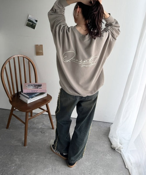大人カジュアルに最適解。サイン刺繍裏毛スウェット ce1260510