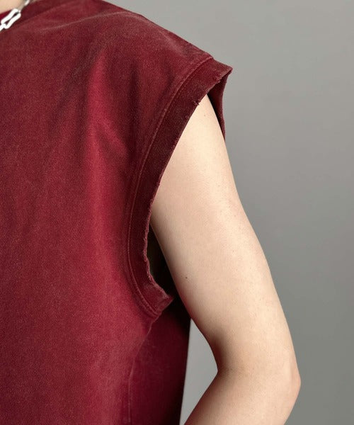 「1枚で主役。」紐刺繍スノーウォッシュ加工ノースリーブTシャツ／String Embroidery Snow-Washed Sleeveless T-Shirt co1150032