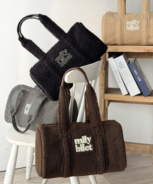 【mily bilet】ふわもこ感がたまらない主役バッグ♪ロゴ刺繍ボアボストンバッグ mi1179067
