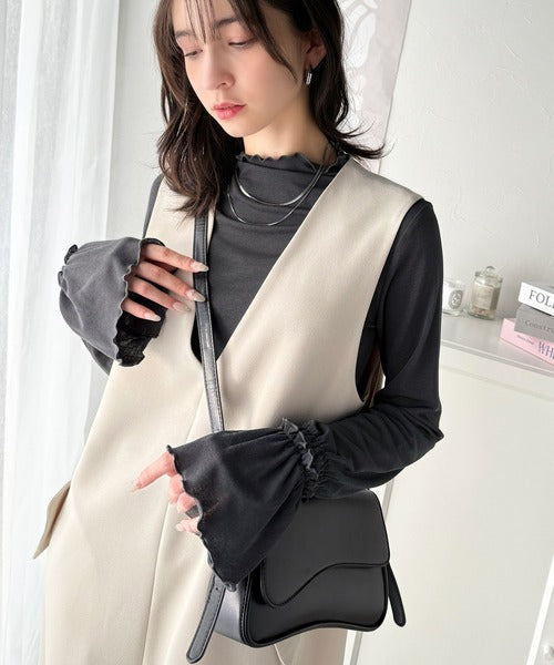 大人の上品な華やかさを演出する。キャンディースリーブシアーメロートップス（長袖） ce1110108
