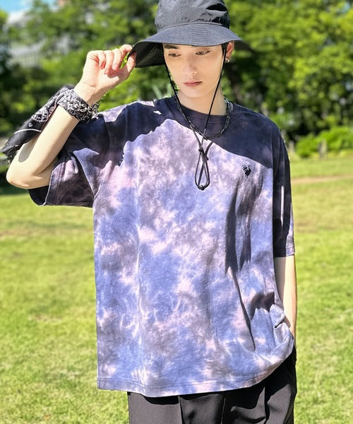 「視線を独り占め。」タイダイ染め刺繍入りオーバーサイズTシャツ／Tie-Dye Embroidered Oversize T-Shirt co1150031