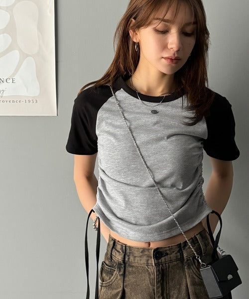 【mily bilet】サイドの絞りが可愛いさプラス。プレート使いラグランTシャツ（半袖） mi1329027