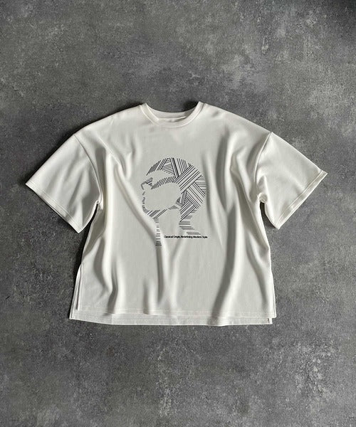 「視線を独り占め。」フェイスグラフィックオーバーサイズTシャツ／Face Graphic Oversized Double-Knit T-Shirt co1010006