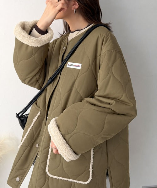《JaVaジャバコラボ》袖もこにきゅんっ♪異素材で魅せる袖ボアキルティングコート（ミドル丈） jv1240137