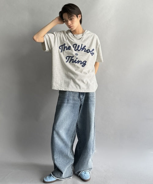 《JaVaジャバコラボ》“トレンドを纏う”コード刺繍ロゴ半袖Tシャツ(オーバーサイズ) jv1329032