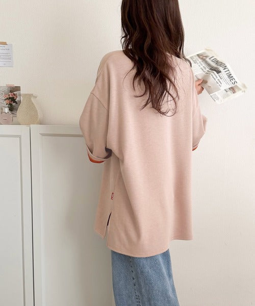 《JaVaジャバコラボ》ゆるシルエットに、ひとさじのアクセント。オーバーサイズ配色BIGTEE jv1110190