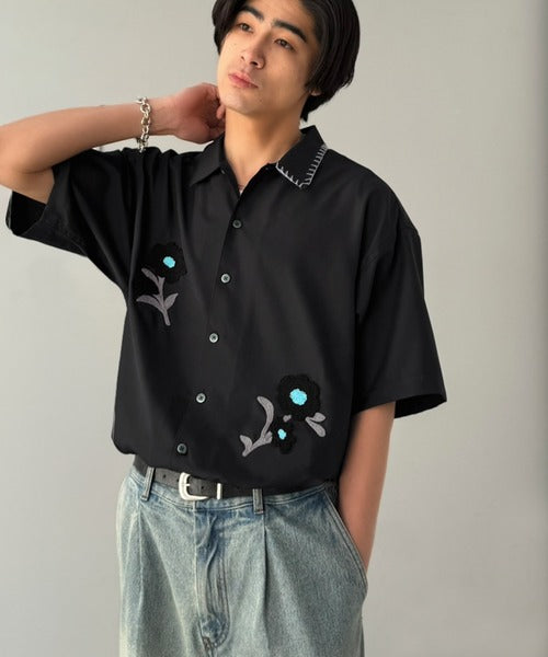 【接触冷感機能付き】サガラ刺繍フラワーステッチシャツ／Cool-Touch Fabric Sagara Embroidered Flower Stitch Shirt (半袖) co1320019