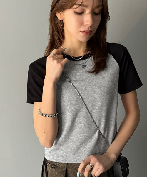 【mily bilet】サイドの絞りが可愛いさプラス。プレート使いラグランTシャツ（半袖） mi1329027