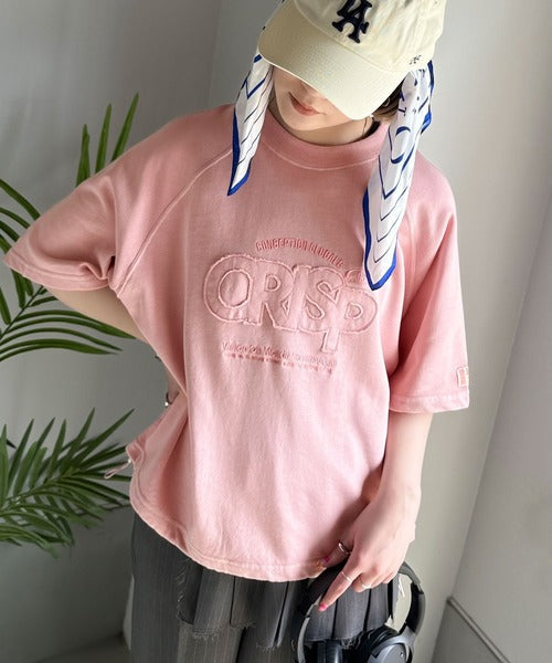 《JaVaジャバコラボ》裾はドロストでお好みのシルエットに。ヴィンテージライクな半袖ロゴスウェット jv1029126