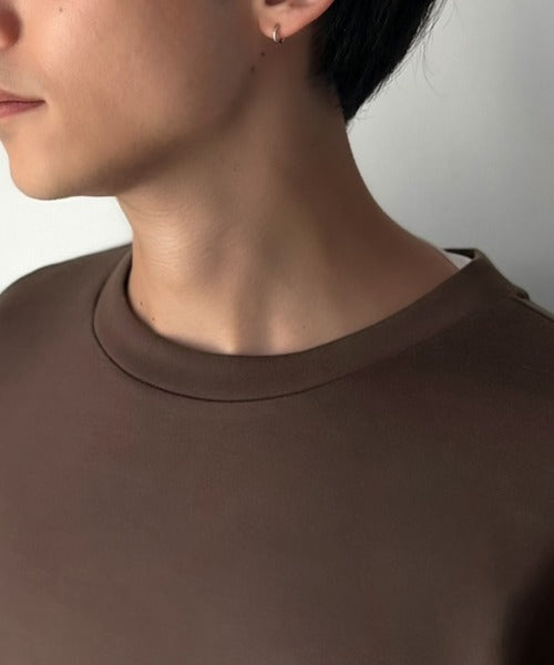 《JaVaジャバコラボ》大人の”質”にこだわった、カジュアルここにあり。胸刺繍ダンボール素材ドルマンスリーブクルーネックTシャツ（長袖） jo1010067