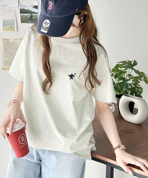 《Javaジャバコラボ》【sustaina+】大人の上級シンプル。滑らか綿100％ワンポイント刺繍Tシャツ jv1260113
