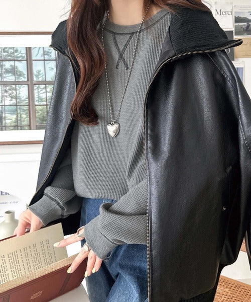 《JaVaジャバコラボ》カジュアル派さんにも推したい。袖フリルオーバーサイズ配色ステッチワッフルプルオーバー（長袖） jv1330117