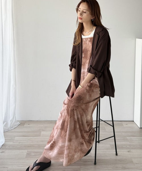 そよ風シフォン♪ふわり柔らかシルエットで“涼”を着回す。前後2wayチュールレイヤードロングキャミワンピース（ブラック＆マーブル柄） ce1240090