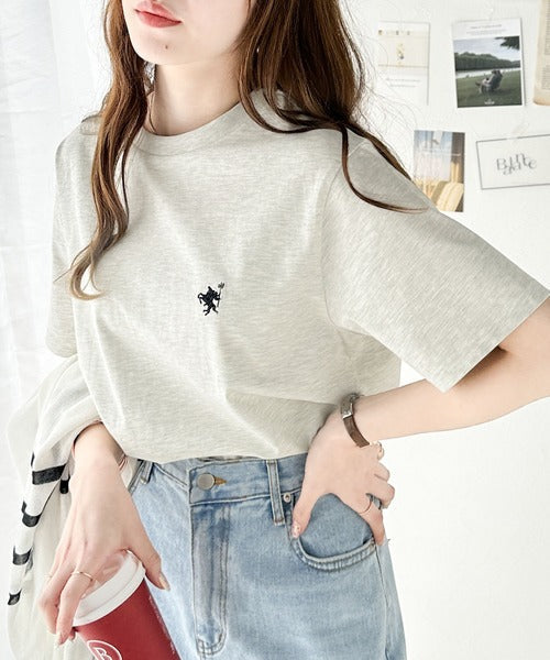 《Javaジャバコラボ》【sustaina+】大人の上級シンプル。滑らか綿100％ワンポイント刺繍Tシャツ jv1260113