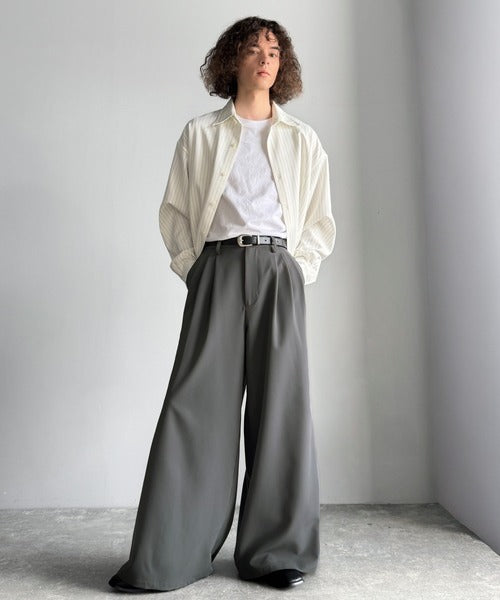 「美しさはタックから。」3タックY2Kスーパーワードスラックス／Three-Tuck Y2K Super Wide Trousers co1150005