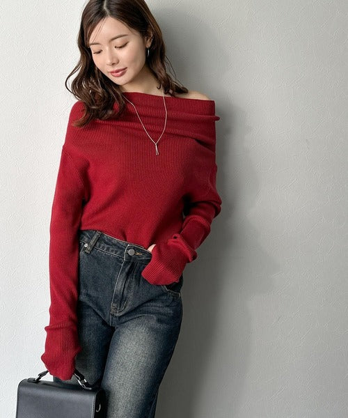 【mily bilet】立体的なシルエットが叶えるデコルテ魅せ♪指穴ドレープ使いファンオフショル２WAYリブニット mi1029137