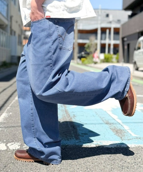 《JaVaジャバコラボ》【接触冷感・速乾機能付き】清涼素材で夏でもデニムをヘビロテ！ブラスト加工 バックデザイン リラックスフィット ジーンズ jo1150088