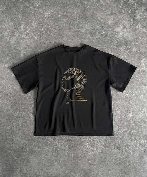 「視線を独り占め。」フェイスグラフィックオーバーサイズTシャツ／Face Graphic Oversized Double-Knit T-Shirt co1010006