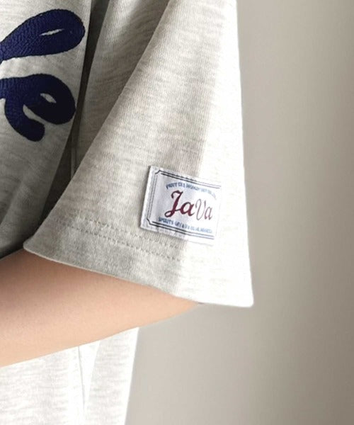 《JaVaジャバコラボ》“トレンドを纏う”コード刺繍ロゴ半袖Tシャツ(オーバーサイズ) jv1329032