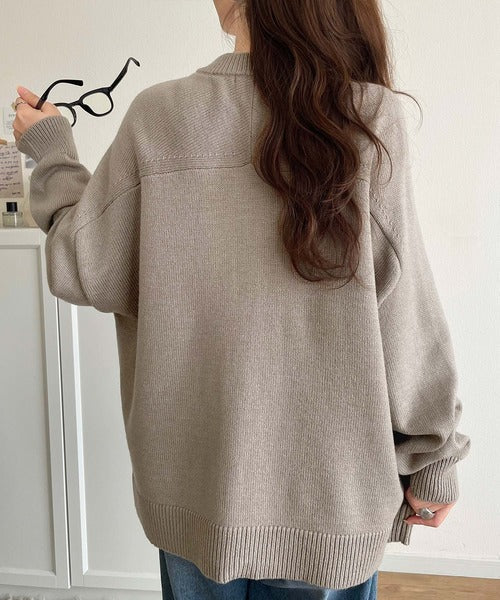 絶妙なすっきりシルエットで、華奢感がかなう。エポレットスリーブボーダーニットカーディガン ce1020300