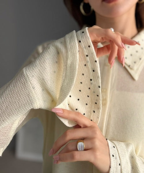 【mily bilet】ひらりフェミニンに。コーデの主役になる大人の甘さ。レイヤードフリル袖カーディガン mi1019161