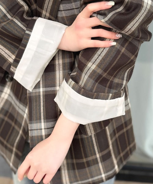 【mily bilet】折ってもかわいい♪春まで着れちゃう万能アイテム。裏地付きダブルボタンテーラードジャケット mi1329089